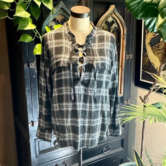 Madewell Terrence lace up pop over plaid flannel wool blend top - Picture 3 of 14